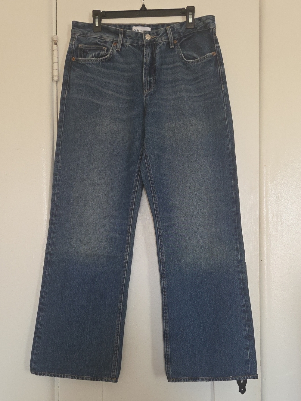 Zara Mid Rise Wide Leg Jeans